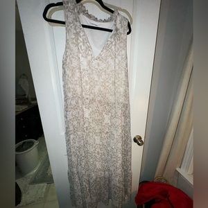 CALVIN KLEIN MAXI SIZE 16